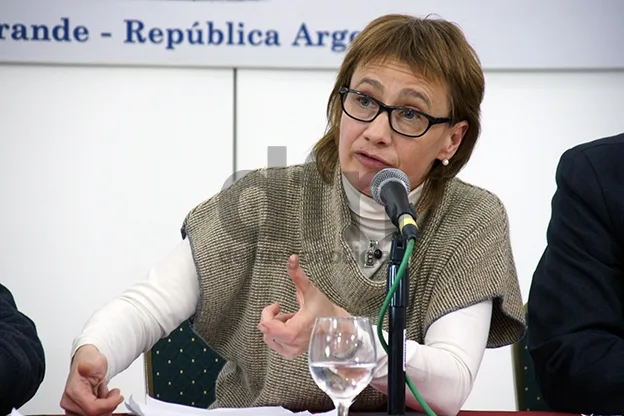 Gobernadora de Tierra del Fuego, Fabiana Ríos.