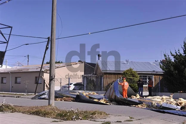 El Centro de Antiguos Pobladores, sin techo.