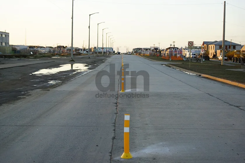 Los divisores de carril evitan los peligrosos sobrepasos.