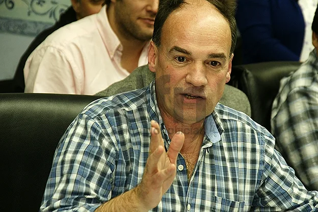 Pablo Blanco sigue dolido por la postura electoral de Gustavo Melella.