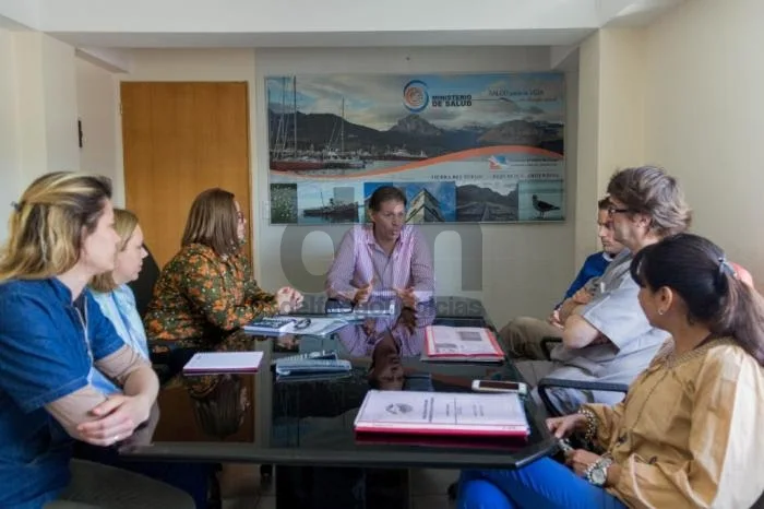 El Ministro Colman se reunió con profesionales de los CAPS