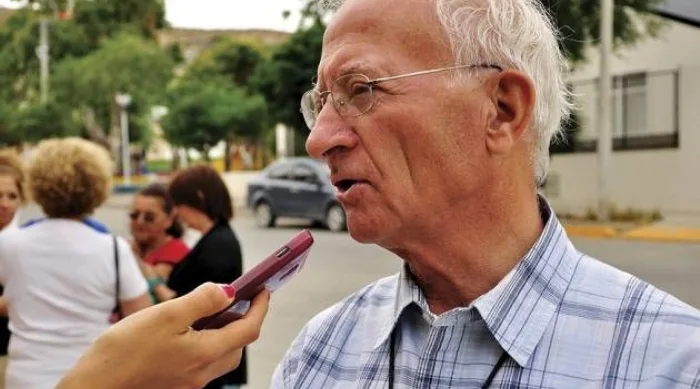 Llega a Río Grande un sacerdote considerado muy carismático