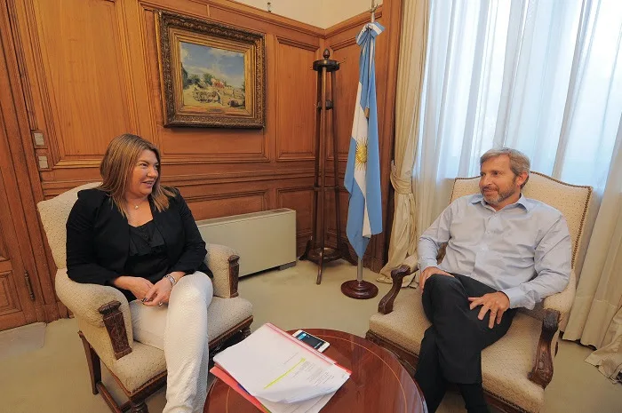 Bertone se reunió con el ministro del interior Rogelio Frigerio