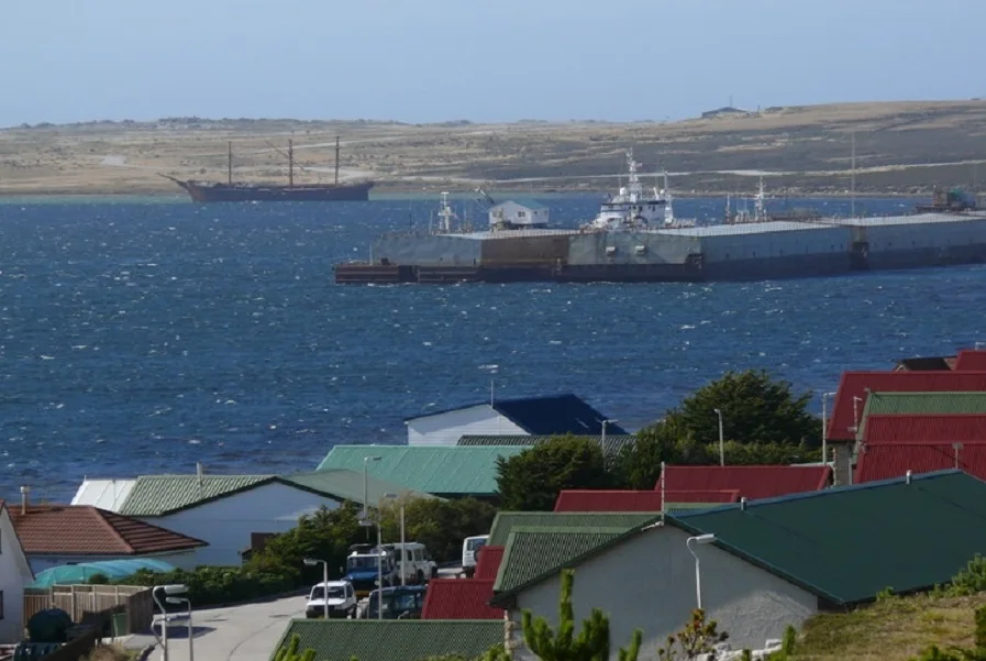 La población de las islas Malvinas envejece de manera vertiginosa