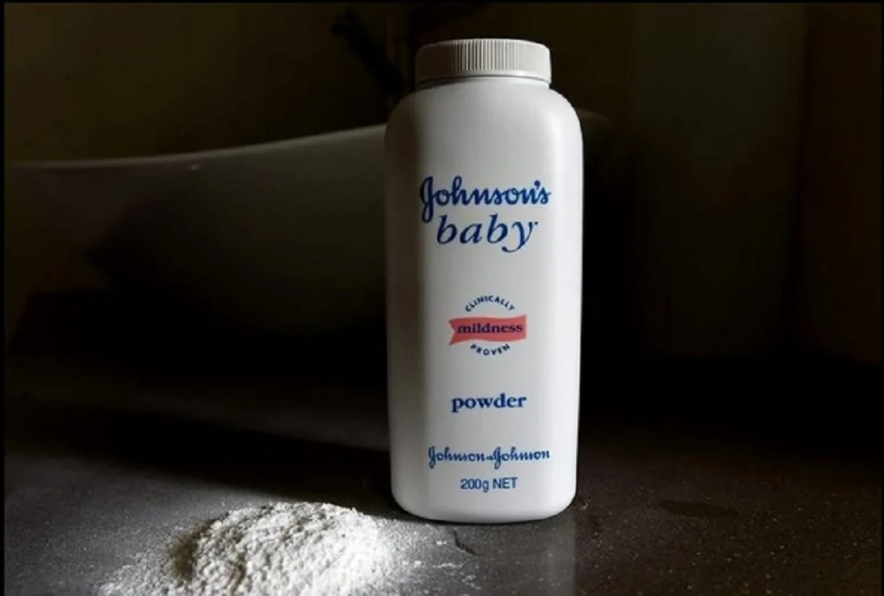 El talco de la condena millonaria a Johnson & Johnson por la muerte de una mujer