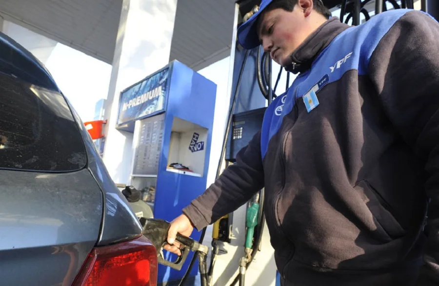 Segundo aumento en el precio de la nafta en lo que va del año