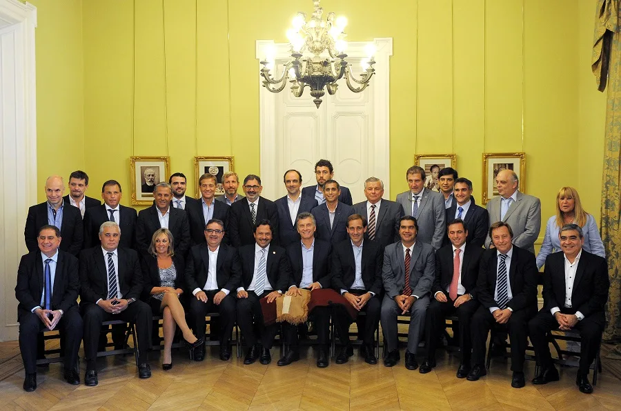 Walter Vuoto junto a otros intendentes del país, se reunió con el Presidente Macri