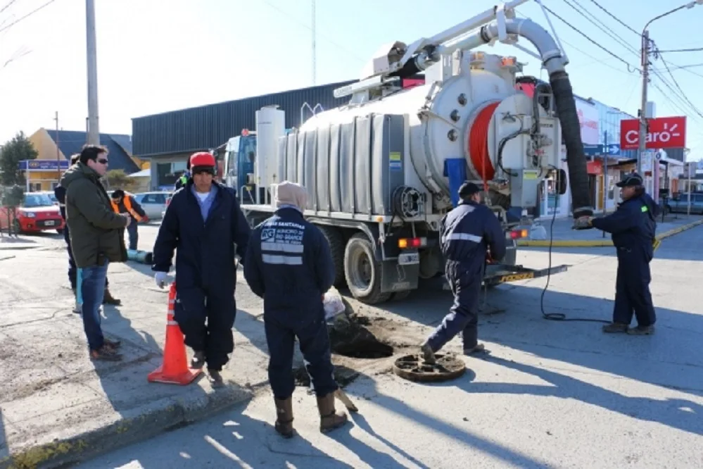 Melella anunció plan de recambio de cámaras pluviales en la ciudad