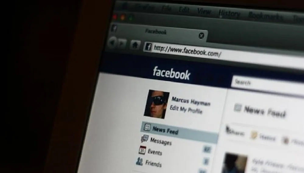 Facebook ahora te avisa si alguien roba tu identidad