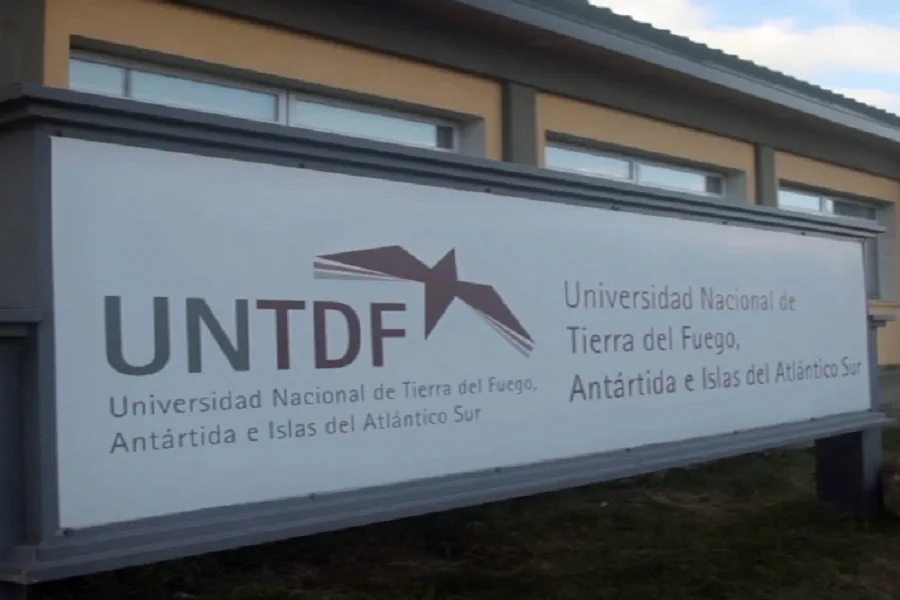 El Municipio recibió a las autoridades académicas de la UNTDF
